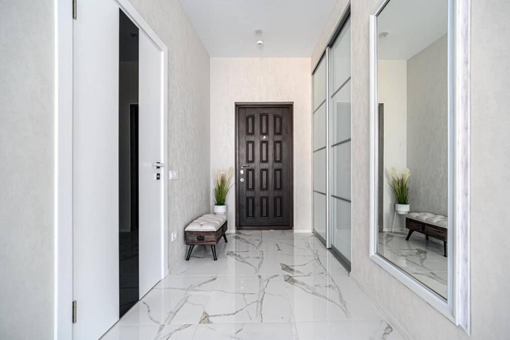 Комфортные Апартаменты 36 Жемчужина Odessa Exterior foto
