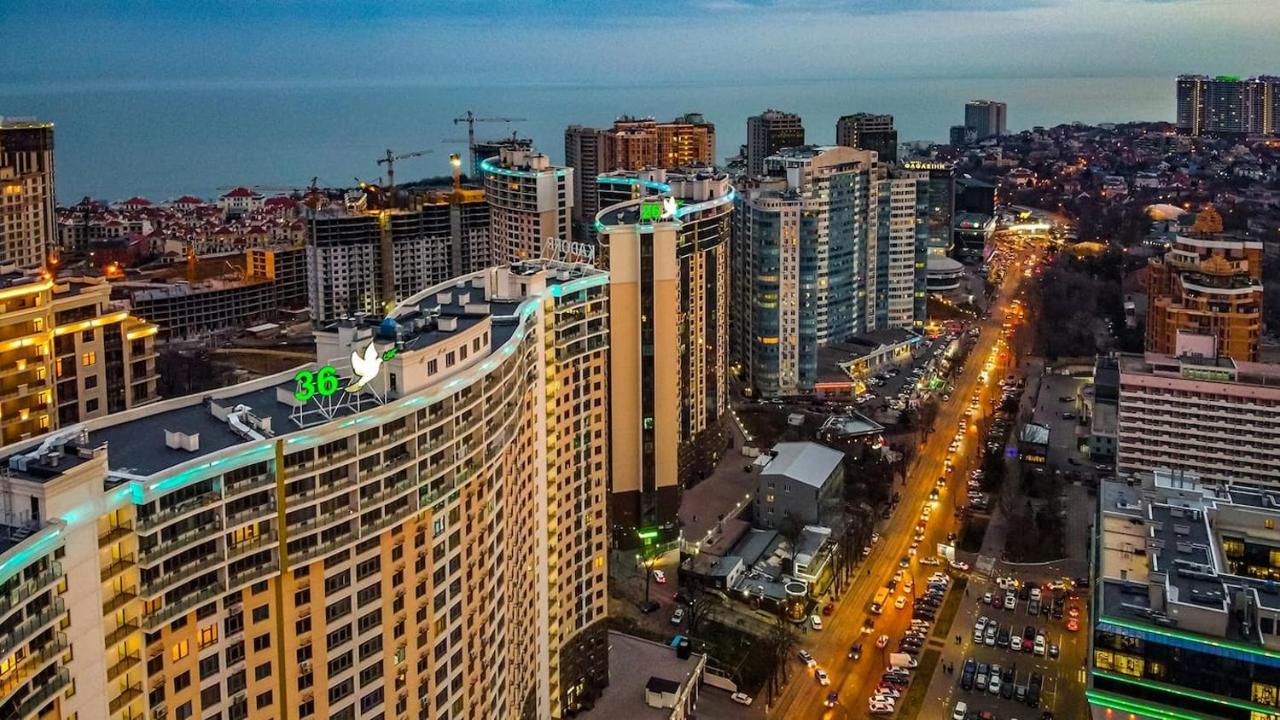Комфортные Апартаменты 36 Жемчужина Odessa Exterior foto