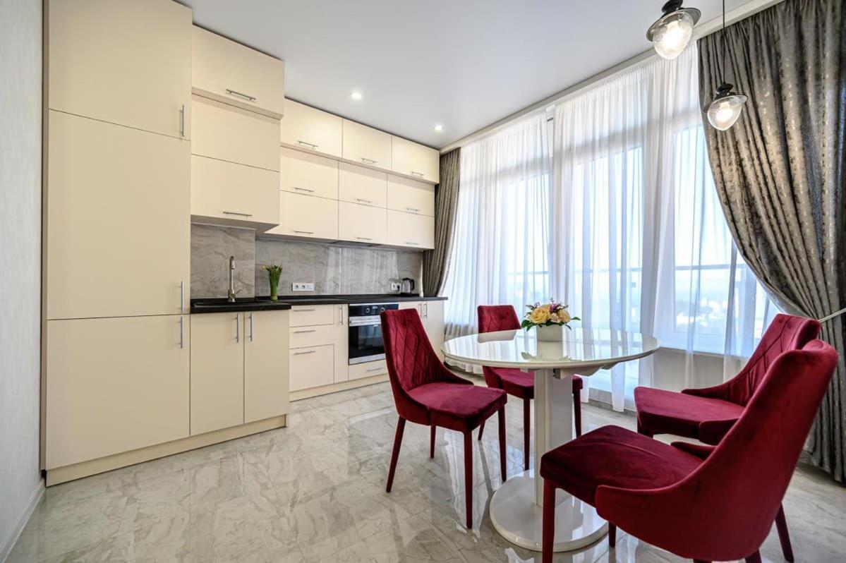 Комфортные Апартаменты 36 Жемчужина Odessa Exterior foto