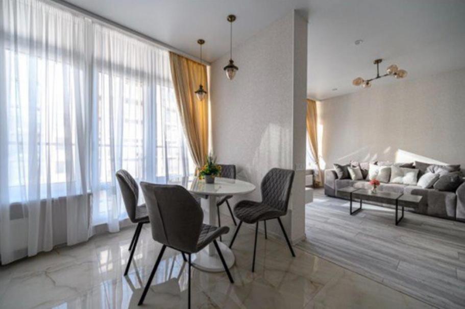Комфортные Апартаменты 36 Жемчужина Odessa Exterior foto